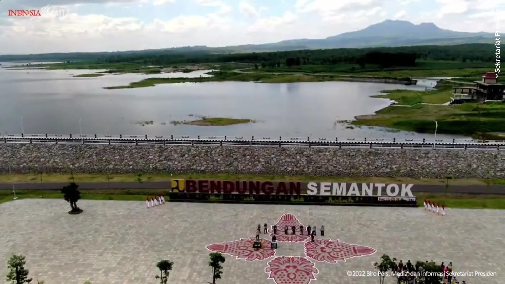 Habiskan Rp2,5 triliun, Presiden Jokowi resmikan Bendungan Semantok
