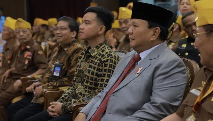 Wakili Presiden Jokowi, Menhan Prabowo hadiri Harvetnas di Solo