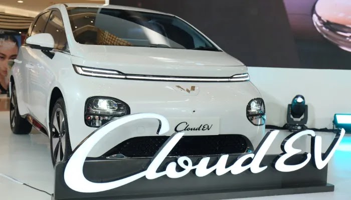 Wuling Cloud EV resmi meluncur, berapa harganya?