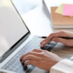 4 Platform AI gratis yang dapat membuat kesimpulan otomatis