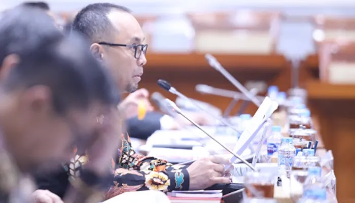 Terkuak! PPATK beberkan ribuan anggota dewan transaksi judi online