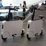Pengunjung GIIAS bisa uji e-Skuter Motocompacto di booth Honda