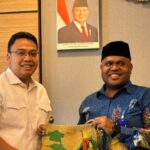 Wamenkomdigi Angga pastikan akses informasi sampai Papua