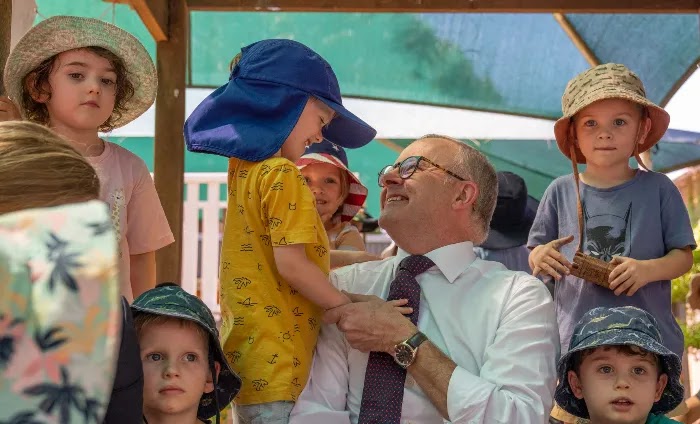 Australia perketat aturan main medsos untuk anak, termasuk YouTube