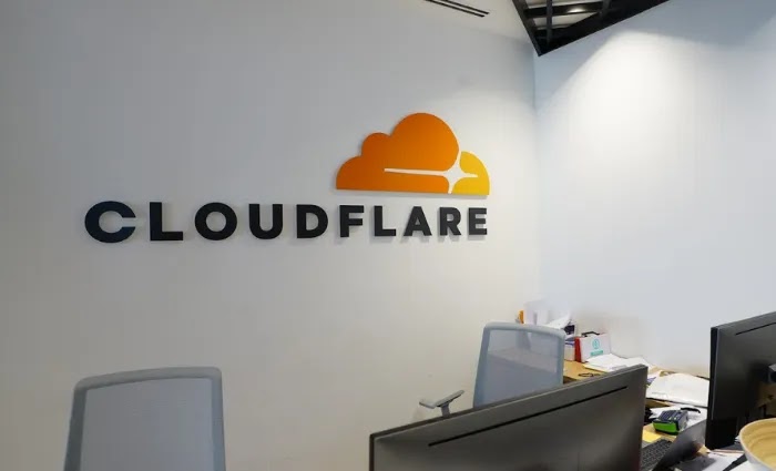 Cloudflare konfirmasi siap daftar PSE, OpenAI belum ada kabar