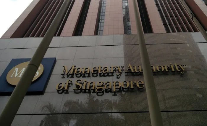Was-was risiko AI di sektor keuangan, Singapura susun aturan main