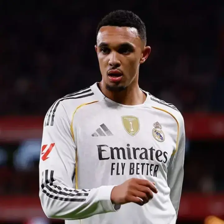 Jose Mourinho Disarankan Ubah Posisi Trent Alexander-Arnold Jadi Gelandang Bertahan
