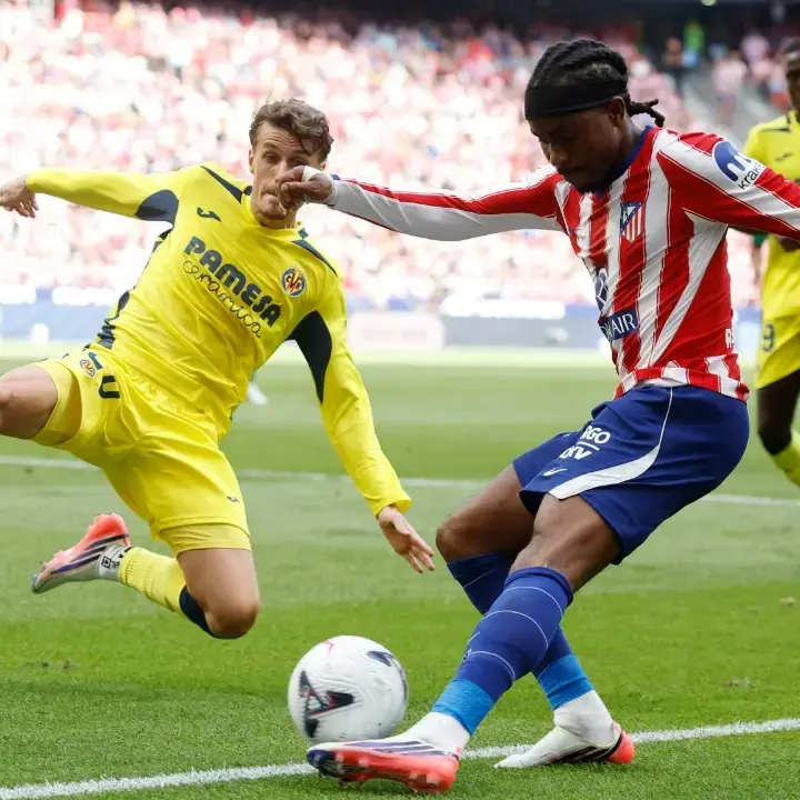 Atletico Madrid Ditahan Villarreal 2-2 di LaLiga , Robin Le Normand Dapat Kartu Merah