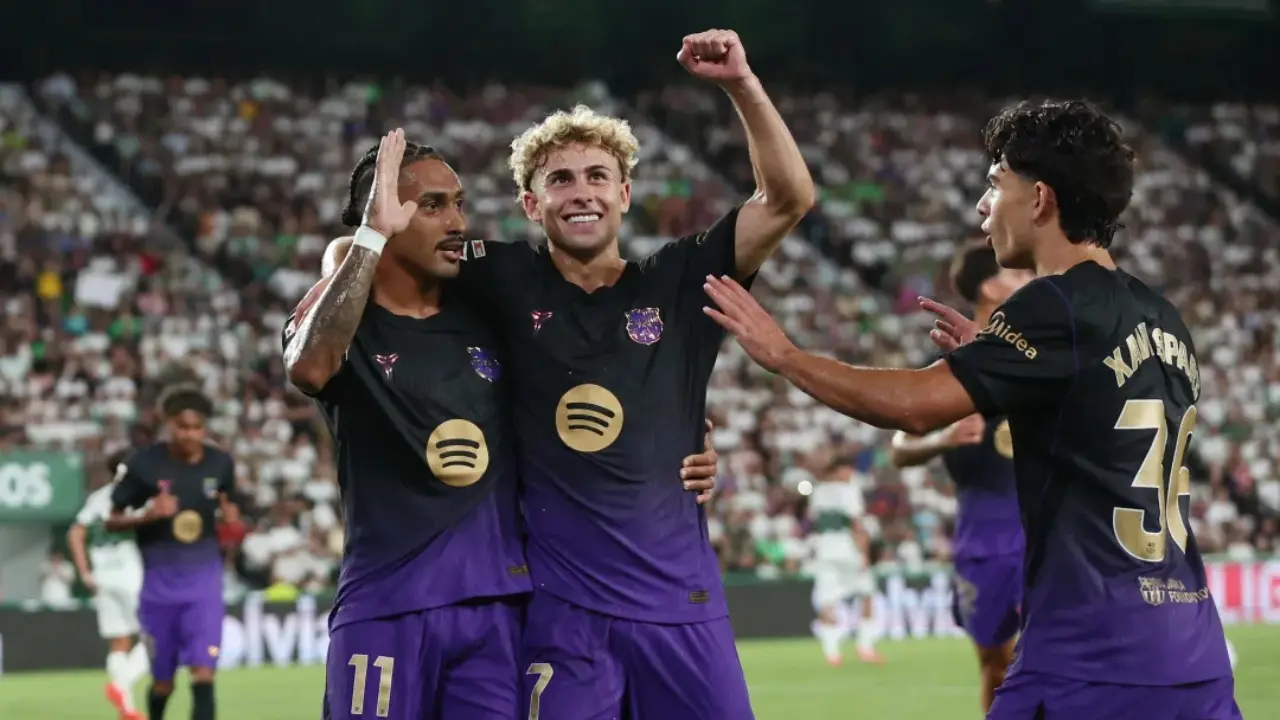 Barcelona Pesta Gol 5 0 Atas Elche Hansi Flick Puas Dengan Performa Blaugrana