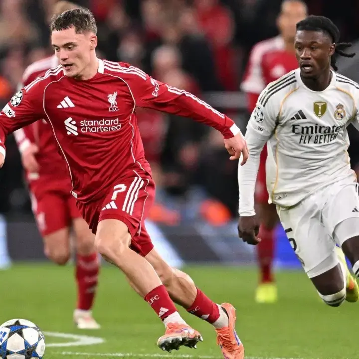 Jamie Carragher Meragukan Kemampuan Fisik Florian Wirtz untuk Liverpool