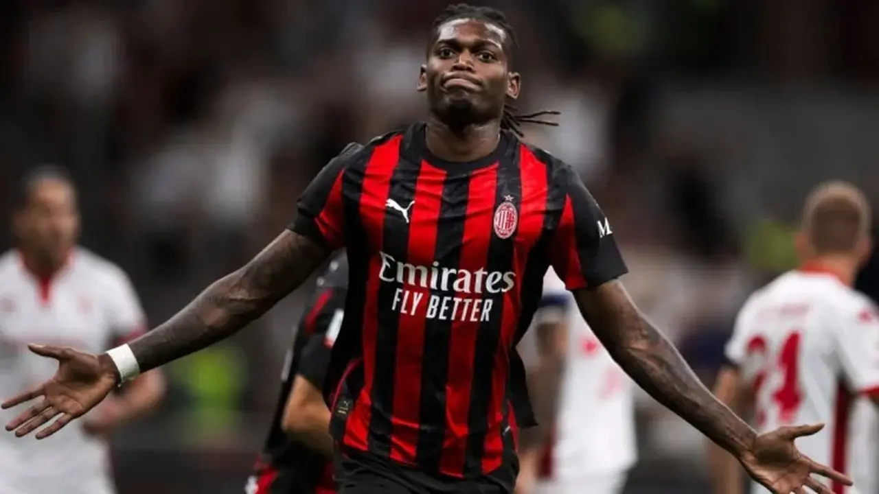 AS Roma Kembali Dikaitkan dengan Rafael Leao, Opsi Barter dengan Soule Mengemuka