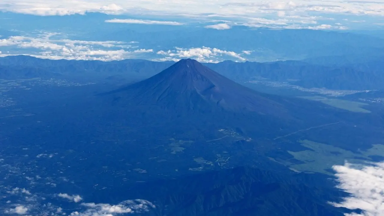 Ayah Tinggalkan Anak 7 Tahun di Gunung Fuji, Berlanjut Mendaki Tanpa Ditemani