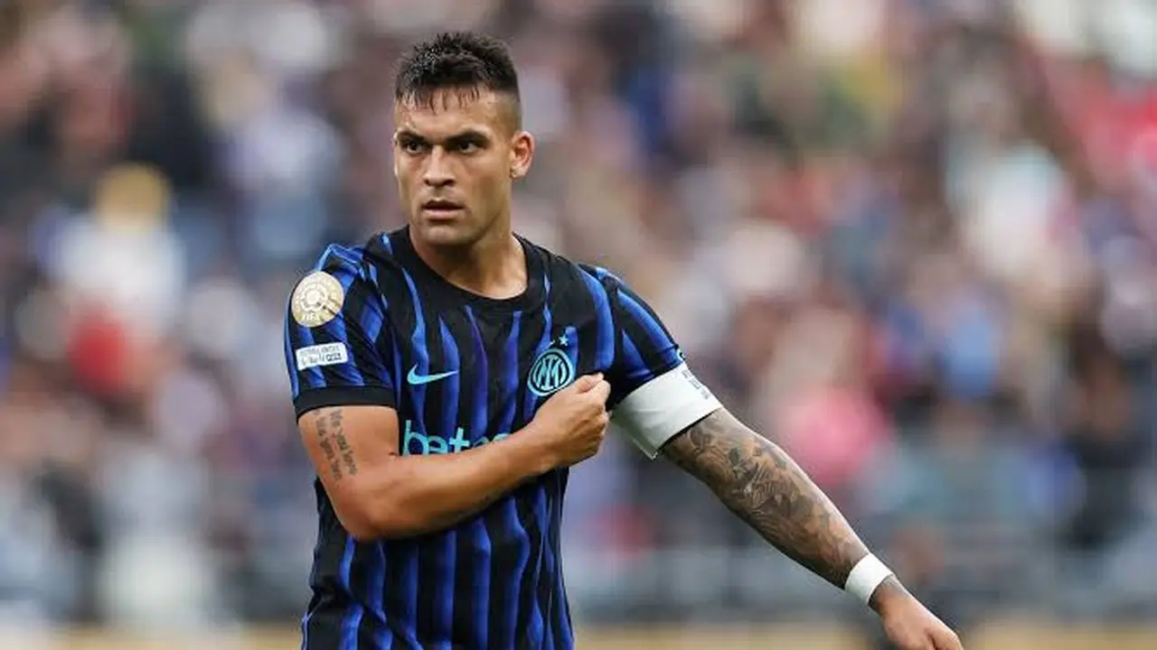 Barcelona Incar Lautaro Martinez, Inter Milan Tegaskan Sang Kapten Tak Dijual
