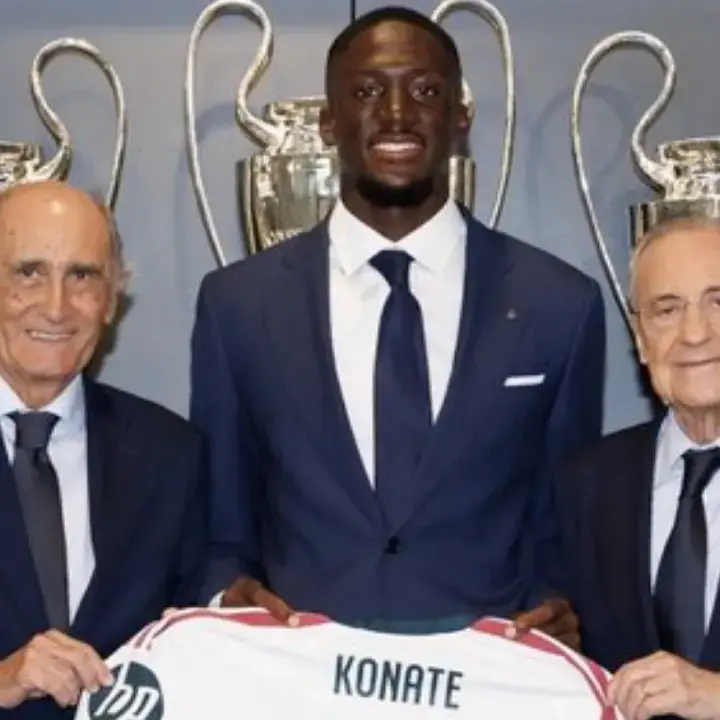Ibrahima Konaté Resmi Diperkenalkan sebagai Pemain Baru Real Madrid