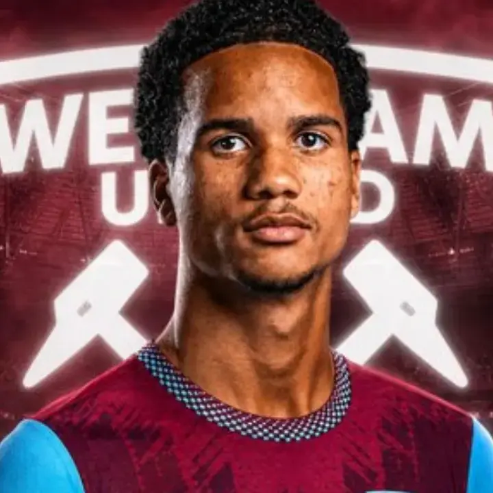 West Ham Sepakat Pinjam Divine Mukasa dari Manchester City
