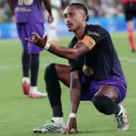Raphinha Rayakan Gol dengan Gaya Spider-Man, Bukan untuk Julian Alvarez
