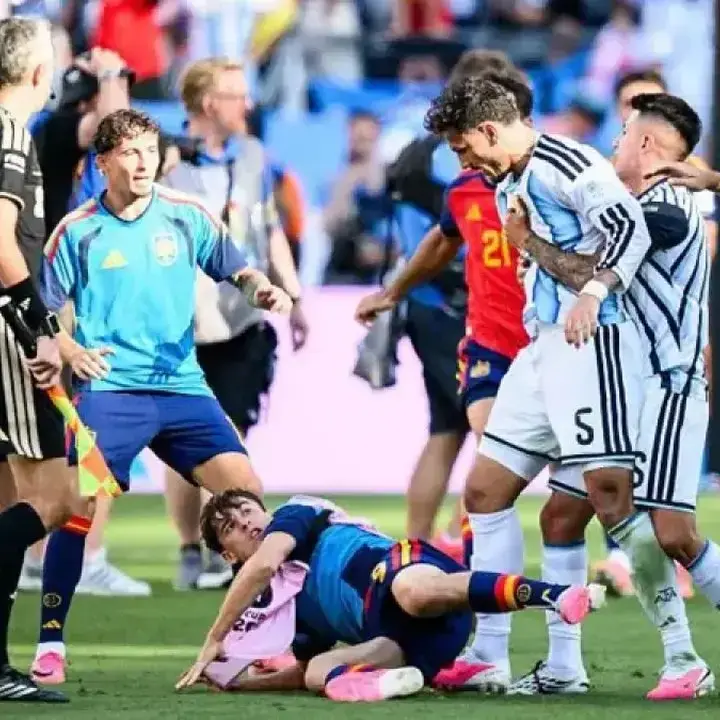 FIFA Sanksi Berat Argentina Buntut Keributan Final Piala Dunia 2026, Paredes 10 Laga
