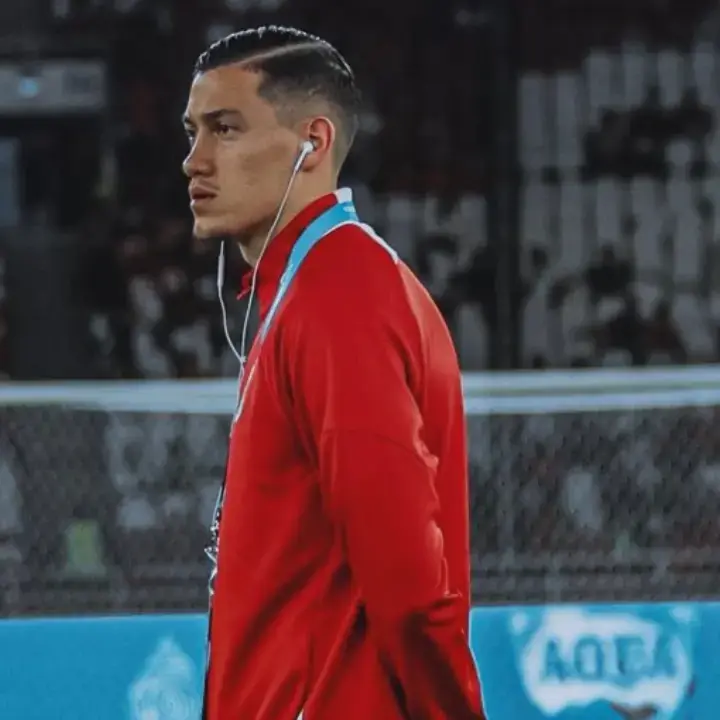 Kabar Baik Timnas Indonesia! Jay Idzes Pulih dari Cedera dan Siap Tampil di FIFA ASEAN Cup 2026