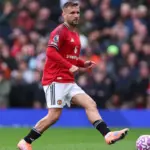 Gary Neville Kritik Penampilan Luke Shaw di Babak Pertama MU vs Ipswich