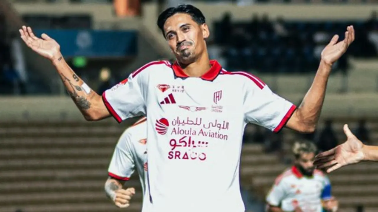 Tijjani Reijnders berseragam Aal Qadsiah FC