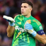 Chelsea Capai Kesepakatan dengan Aston Villa untuk Transfer Emiliano Martinez