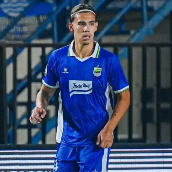 Persib Pinjamkan Dion Markx ke Klub Lain demi Jam Terbang