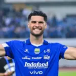 Persib Rekrut 4 Bek Asing: Siapa Jadi Pilihan Utama?