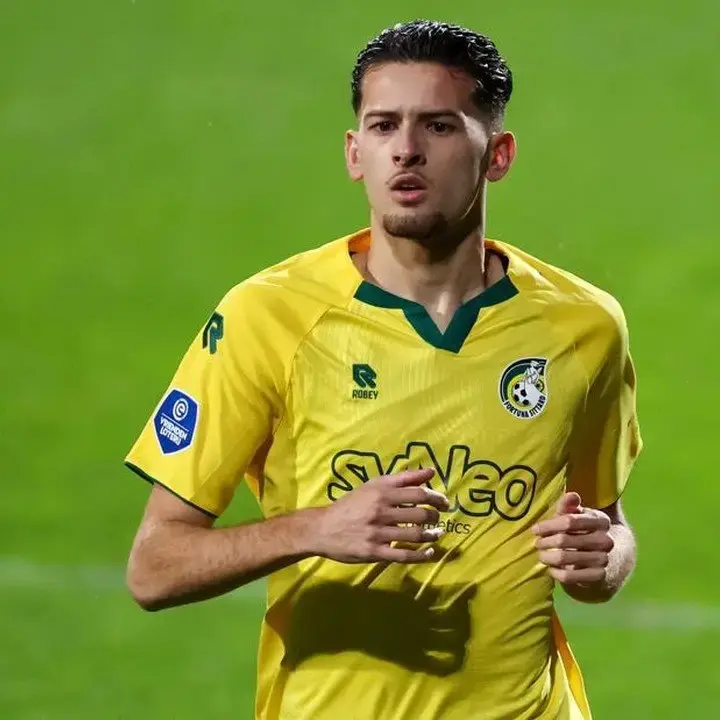 Justin Hubner Main Penuh, Fortuna Sittard Kalah 0-2 dari AZ Alkmaar Eredivisie 2026/2027