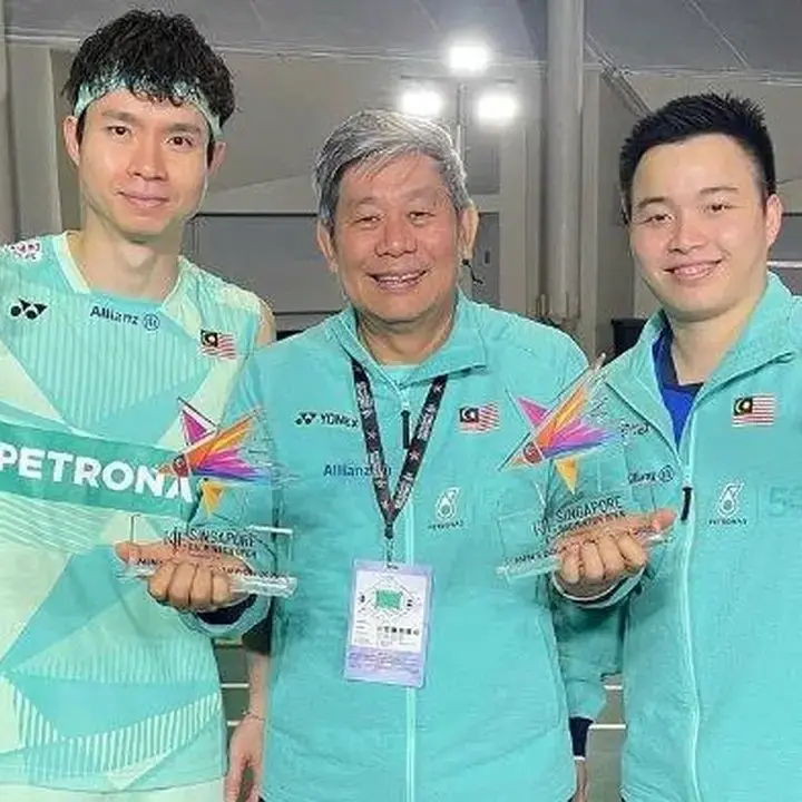 Kejuaraan Dunia BWF 2026: Chia/Soh Lolos Semifinal, Beri Kado Ulang Tahun Pelatih Herry IP