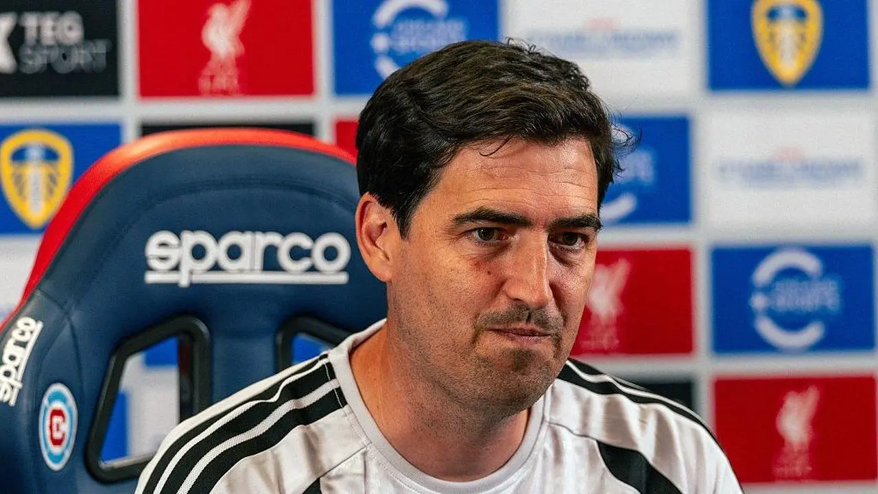 Liverpool Kesulitan Rekrut Winger Kanan, Andoni Iraola Fokus Laga Newcastle