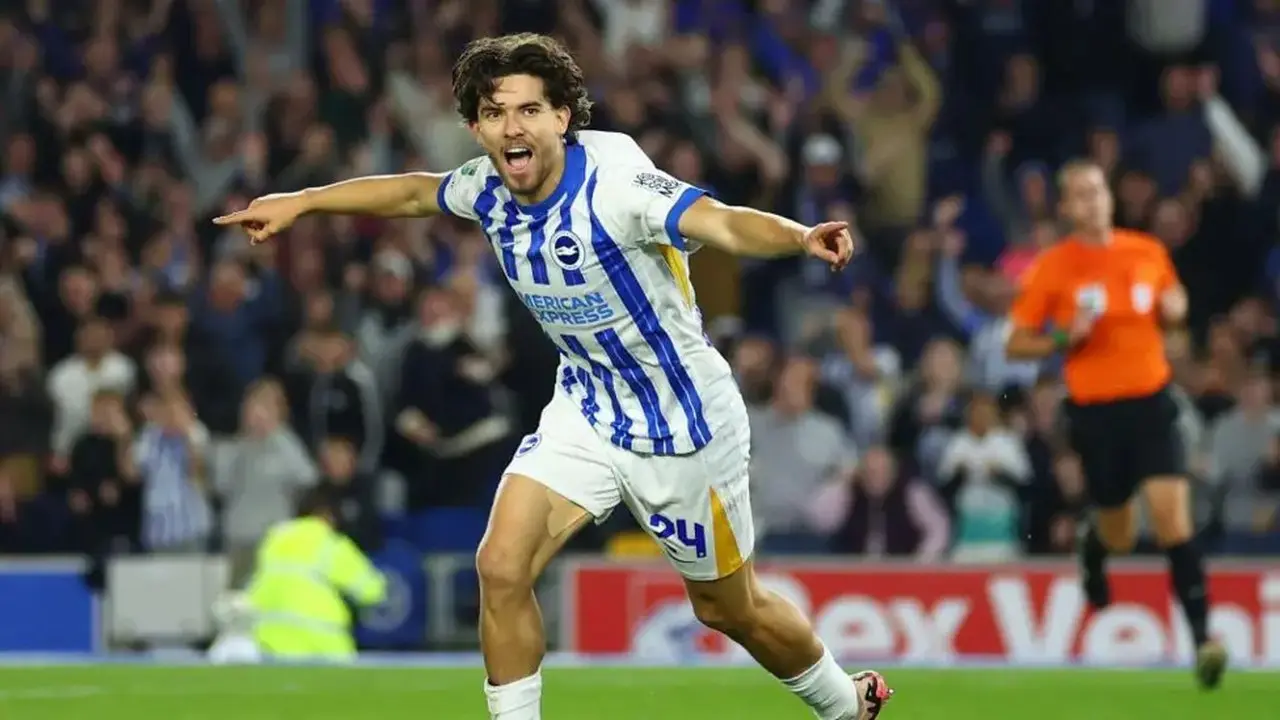 Manchester United Bidik Bek Brighton Ferdi Kadioglu Seharga £50 Juta