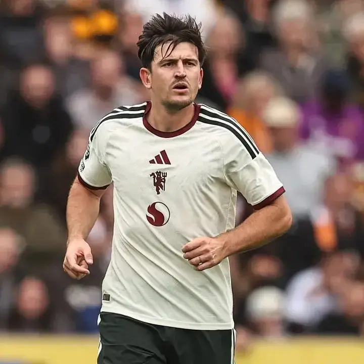 Manchester United Terpaksa Ubah Jersey Akibat Langgar Aturan Premier League