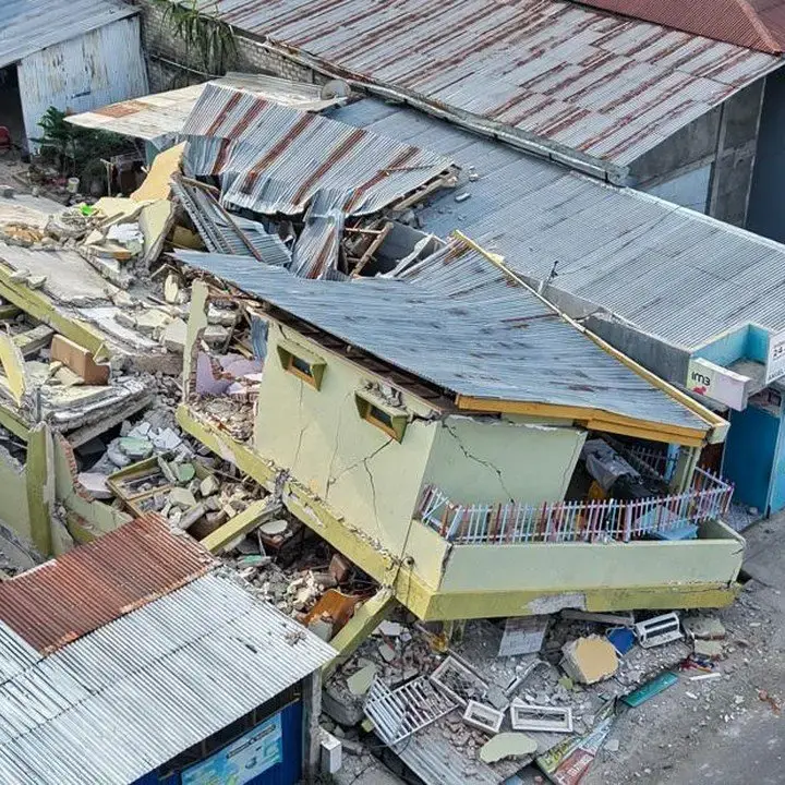 Mengapa Gempa M7,7 Flores Terus Picu Ribuan Gempa Susulan?