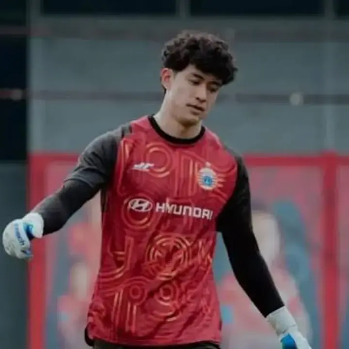 Persija Pinjamkan Cyrus Margono ke Malut United untuk Super League 2026/2027