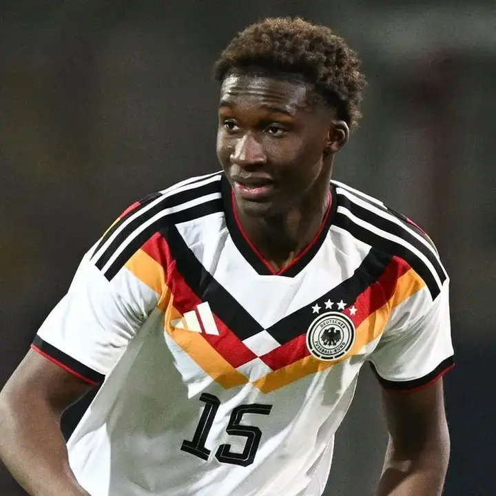RC Strasbourg Sepakati Transfer Bek Muda Jerman, Karim Coulibaly