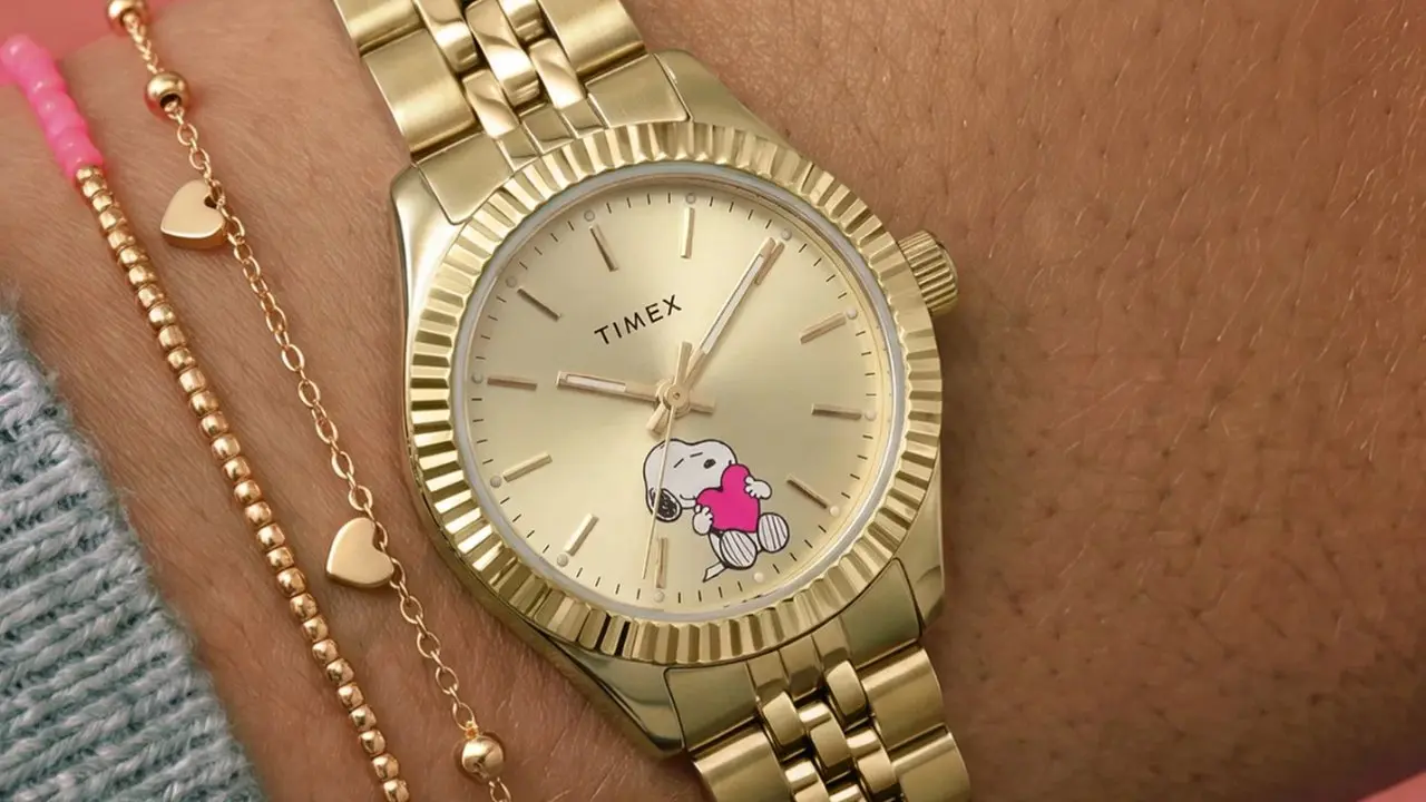 Timex Hadirkan Jam Tangan Snoopy Mini 25mm Bergaya Vintage