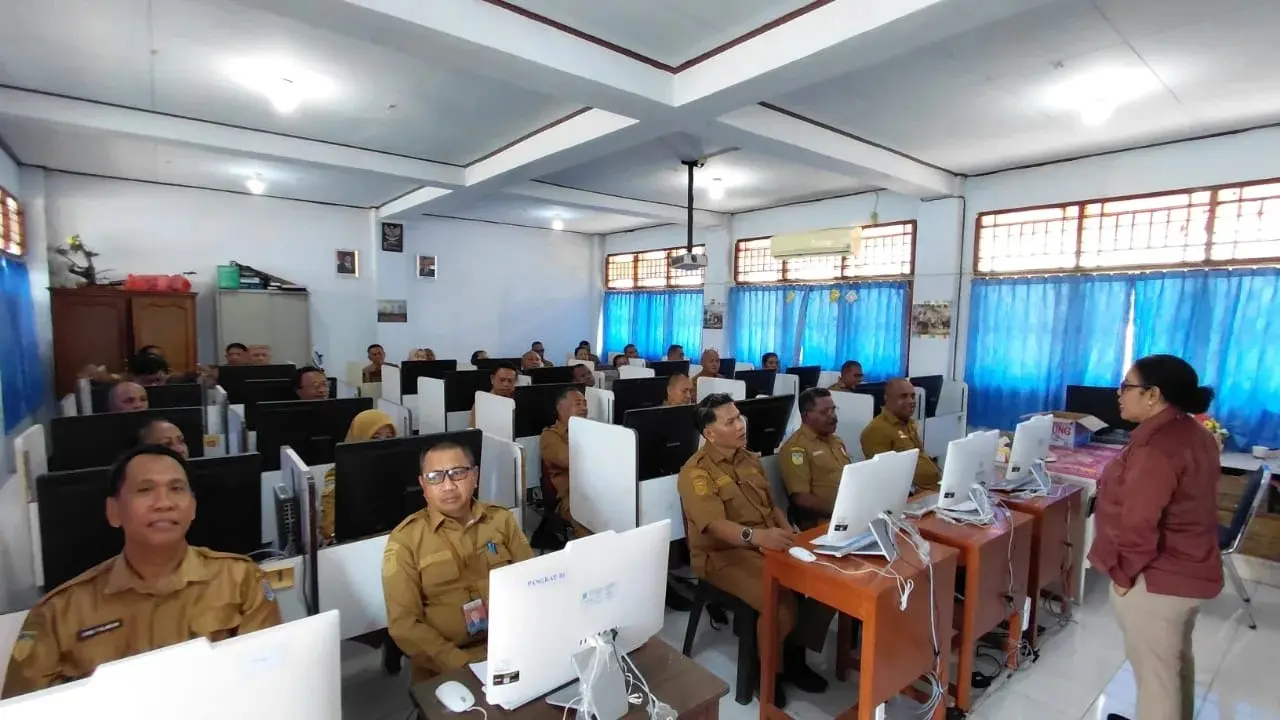 Asn Biak Numfor Jalani Profiling Dan Ujian Dinas Dengan Sistem Cat Untuk Pemetaan Kompetensi