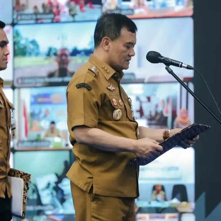 Ahmad Luthfi Tegaskan Pengisian Jabatan Pemprov Jateng Tanpa Titip-Menitip, 22 Pejabat Resmi Dilantik