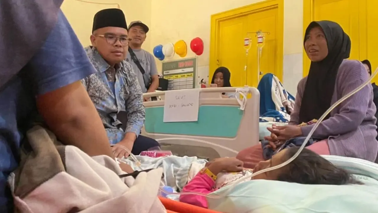 Bgn Copot Kepala Sppg Batang Usai 219 Orang Keracunan Setelah Konsumsi Mbg