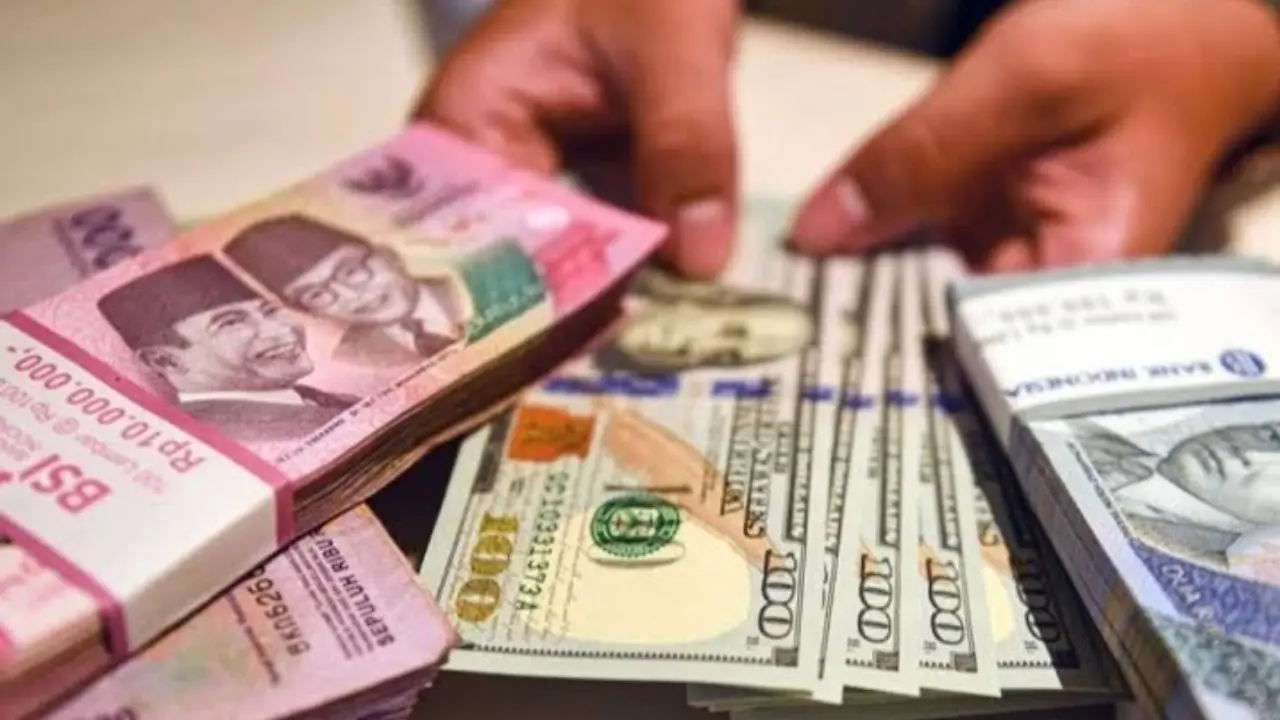 BI Ungkap Penyebab Nilai Tukar Rupiah Tertekan ke Rp17.981 per Dolar AS