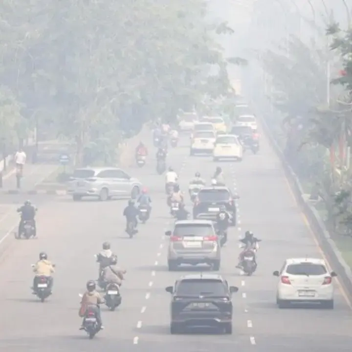 Bukan Cuma Pekanbaru, Ini 10 Kota di Indonesia dengan AQI Tertinggi Saat Pemantauan Real-Time