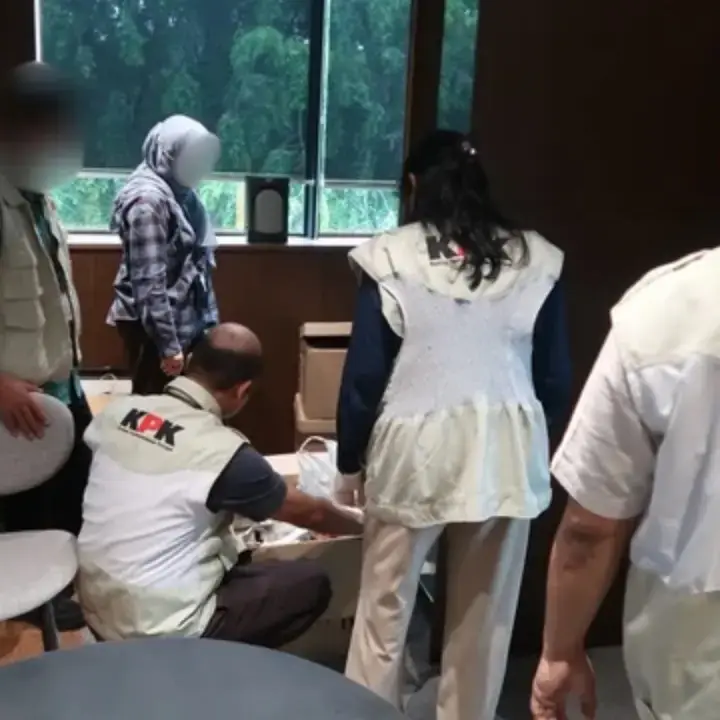 KPK Geledah Rumah Dirjen ATR/BPN Lampri di Bekasi, Sita Dokumen dan Bukti Elektronik