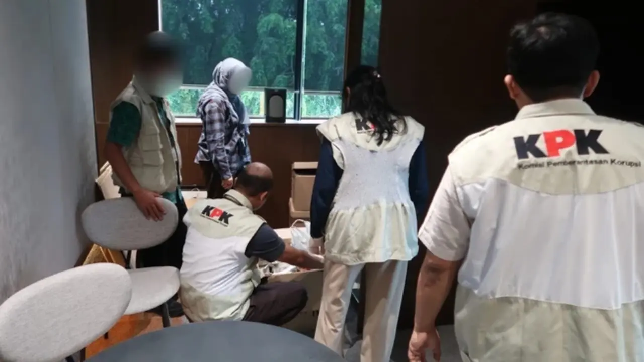Kpk Geledah Rumah Dirjen Atr Bpn Lampri Di Bekasi Sita Dokumen Dan Bukti Elektronik