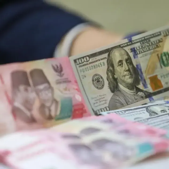 Kurs Dolar AS di BCA, Bank Mandiri, BRI dan BNI Hari Ini Rabu 16 September, Rupiah Melemah