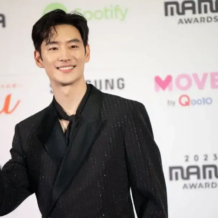Lee Je Hoon Dapat Tawaran Bintangi Film Horor Thriller Ominous Dream, Menceritakan Tentang Mimpi Buruk yang Diperdagangkan