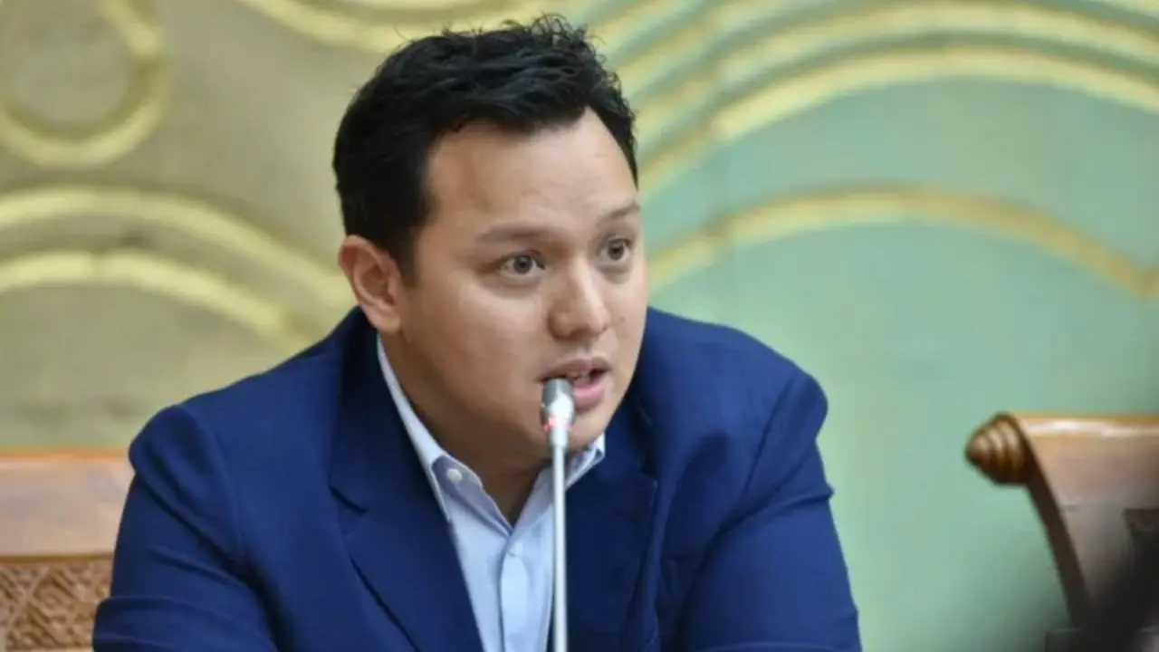 Moreno Soeprapto Klarifikasi Video Call Saat Rapat Dpr Sebut Sedang Hibur Anak Yang Baru Sakit