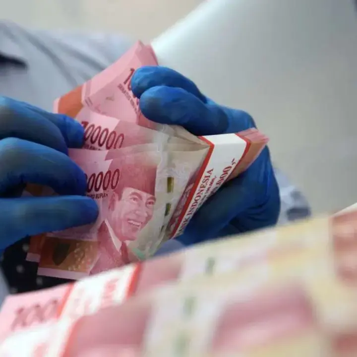 NIM Perbankan Turun ke 4,32%, Terendah dalam 7 Tahun dan Tekanan Biaya Dana Makin Terasa