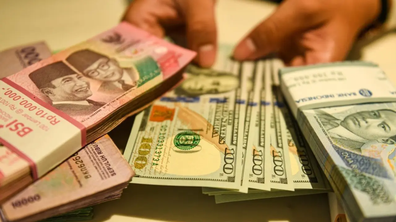Nilai Tukar Rupiah Hari Ini Rabu 9 September Menguat Ke Rp17 577 Per Dolar As