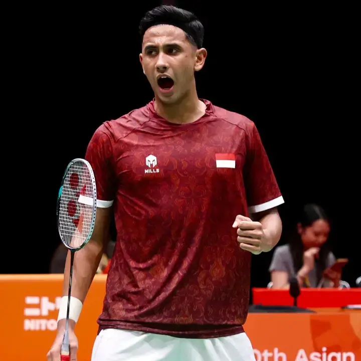 Alwi Farhan Bungkam Li Shifeng, Tim Bulutangkis Indonesia Jaga Asa di Final Asian Games 2026