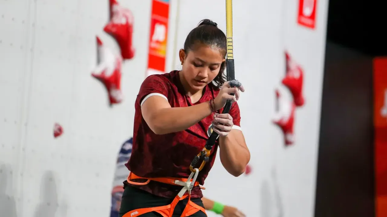 Atlet panjang tebing Indonesia, Desak Made Rita Kusuma Dewi